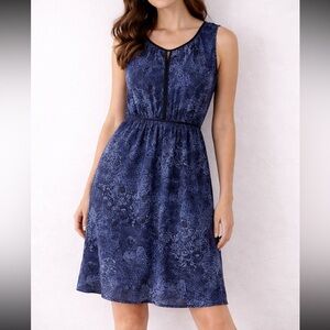 H&M Blue Abstract Print Sleeveless Midi Dress – Women’s Size 12